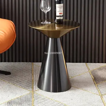 Легкий роскошный круглый столик из нержавеющей стали, простой современный угловой диван в гостиной, несколько креативных дизайнерских журнальных столиков